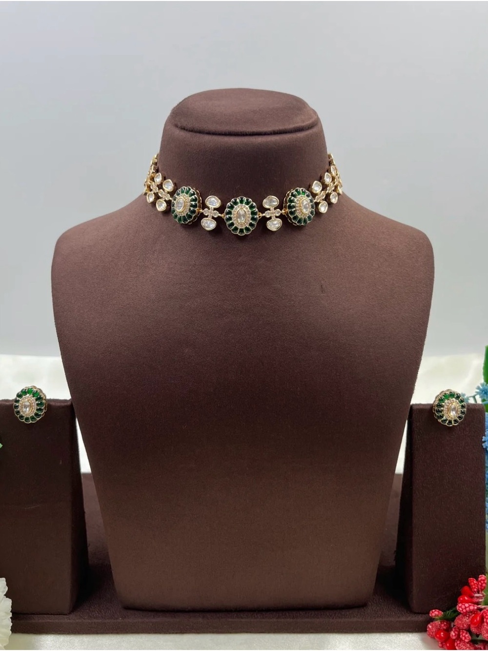 Gold & Green Floral Choker Necklace Set - Elegant Women's Jewelry